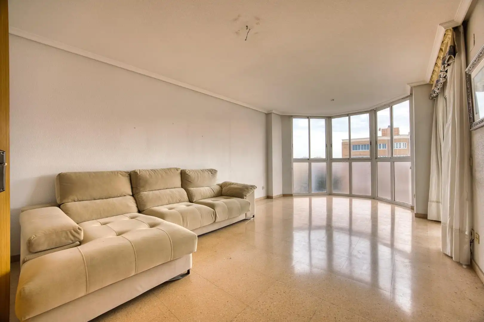 Living room of Flat for sale in Alicante / Alacant  with Terrace, Storage room and Community pool