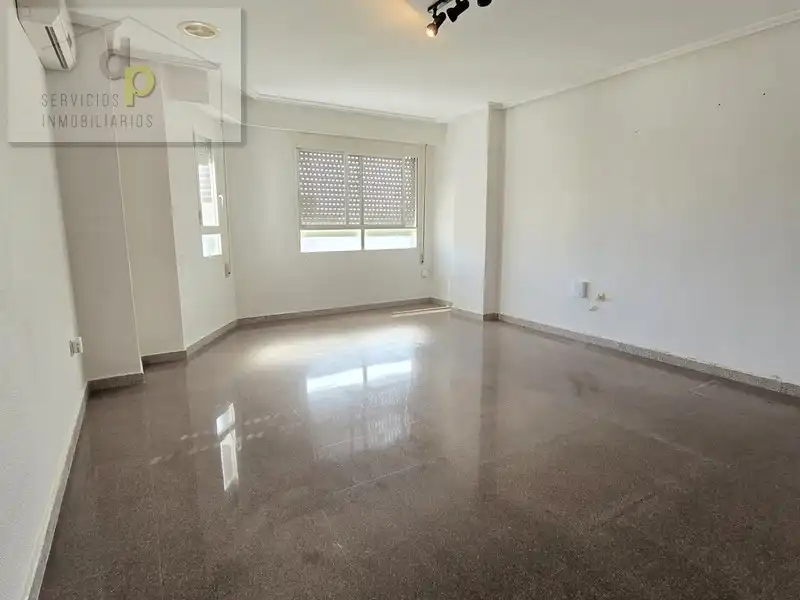 Piso con terraza en venta en Carrer Riu Xúquer 43, imagen 8