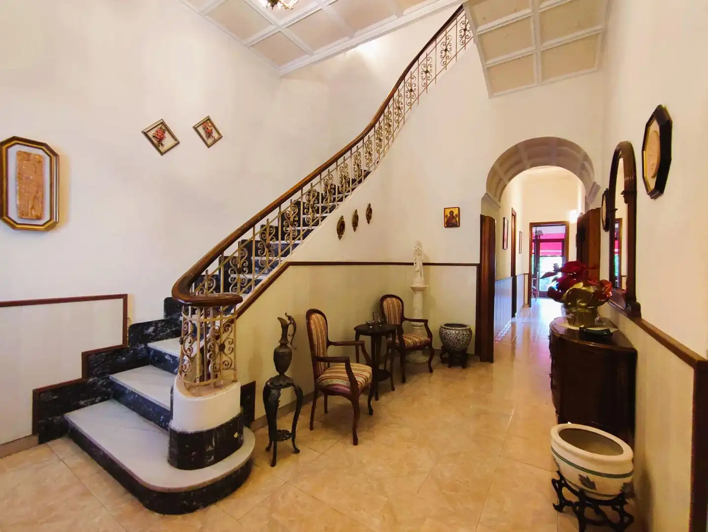 Houses for sale in Gandia  with Private garden, Terrace and Furnished