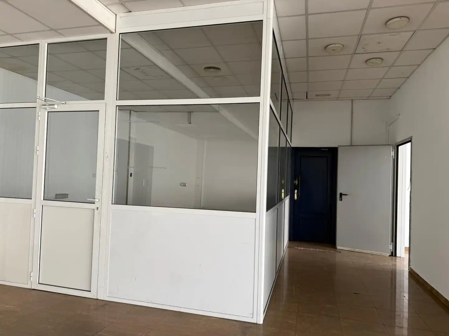 Fabrikhallen zur Miete in Murcia