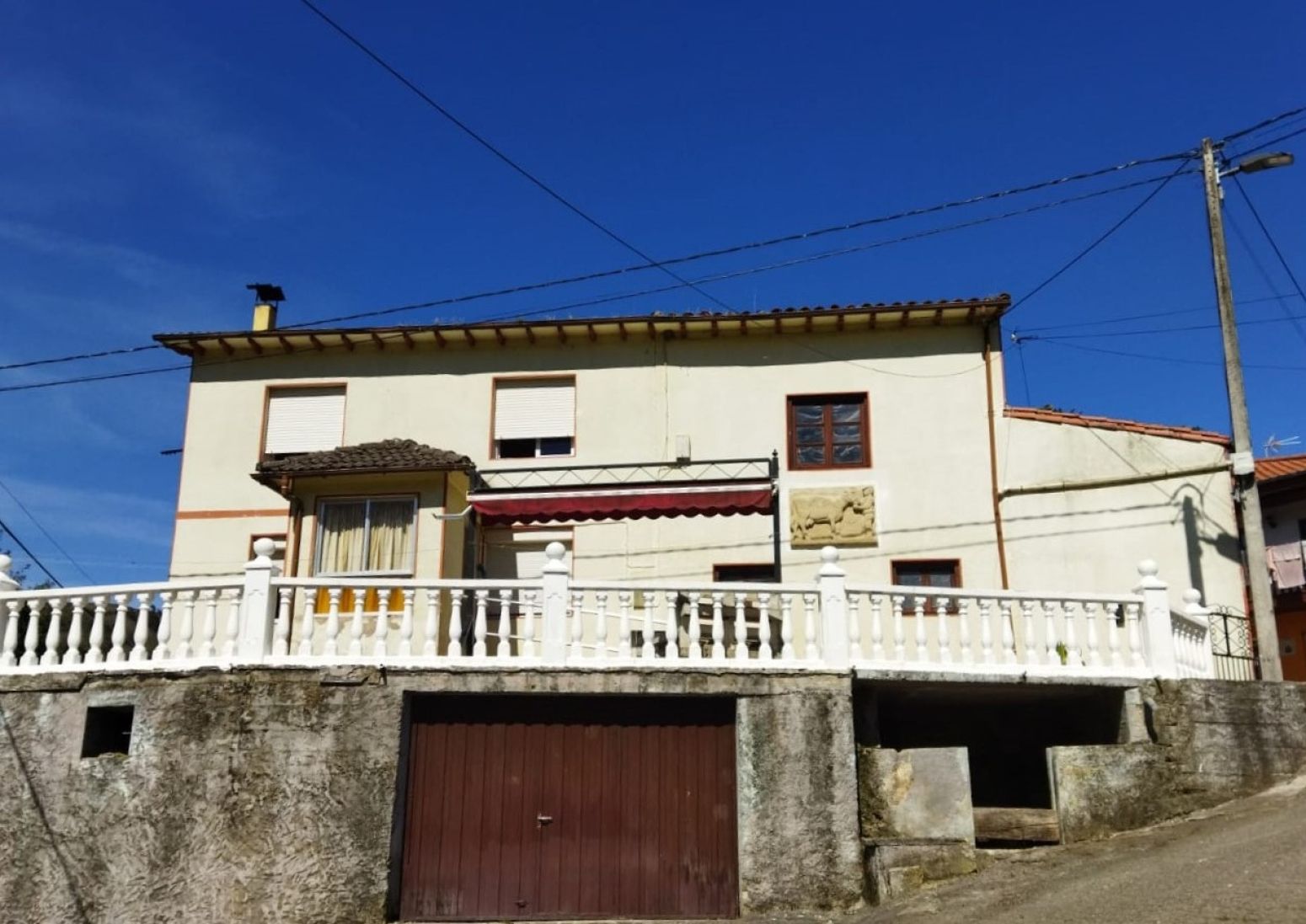 Vista exterior de Casa o chalet en venta en Anievas con Calefacción