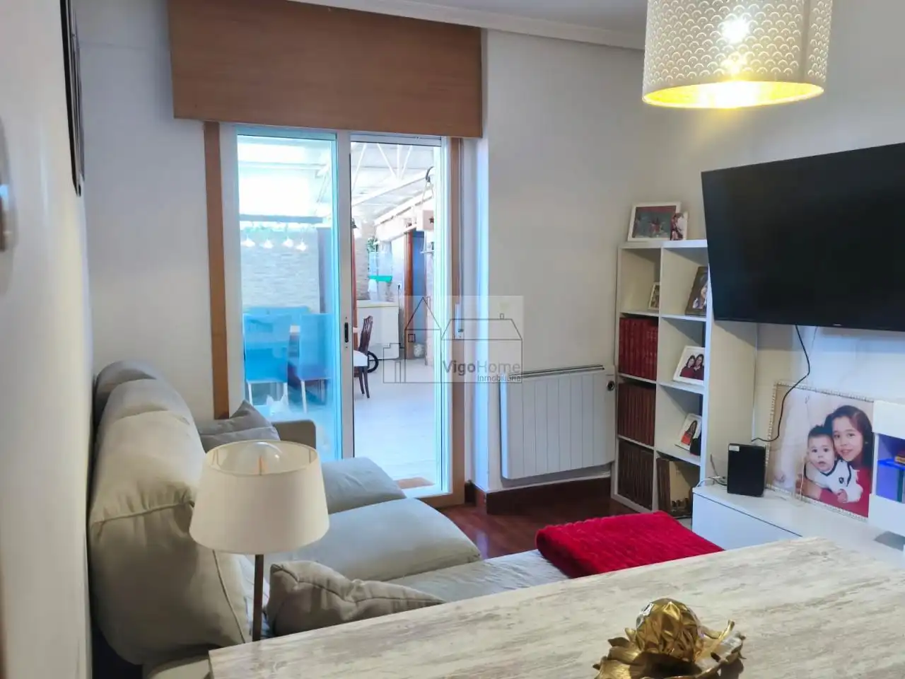 Sala de estar de Piso en venta en Vigo  con Calefacción, Terraza y Trastero