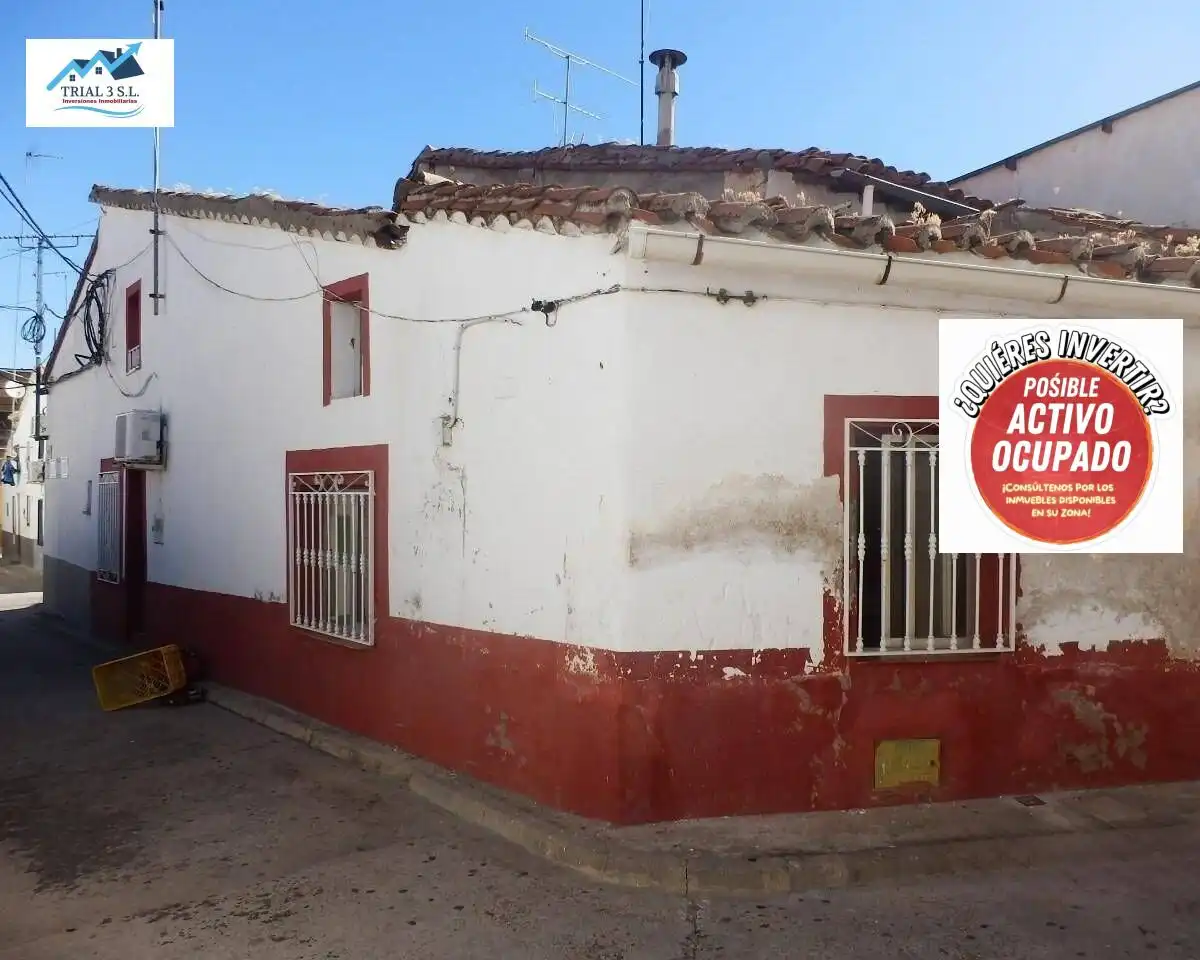 Vista exterior de Casa o chalet en venta en Navalmoral de la Mata