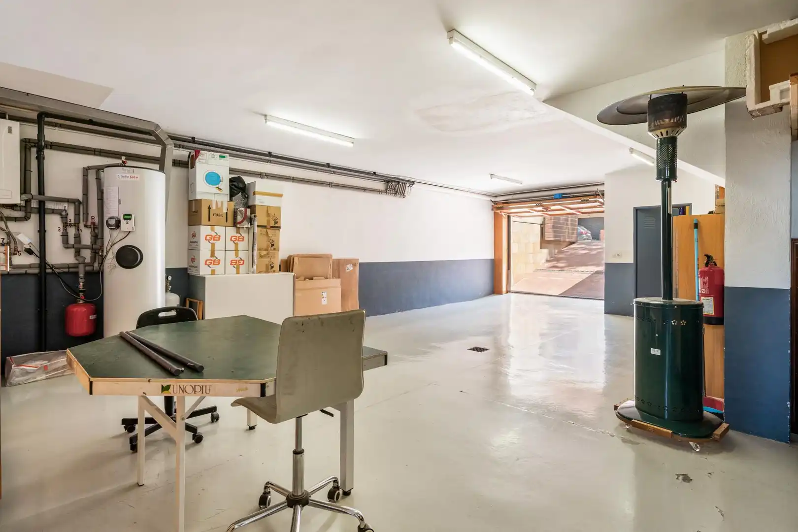 Einfamilien-Reihenhaus zum Verkauf in Granollers mit Heizung, Privatgarten und Terrasse