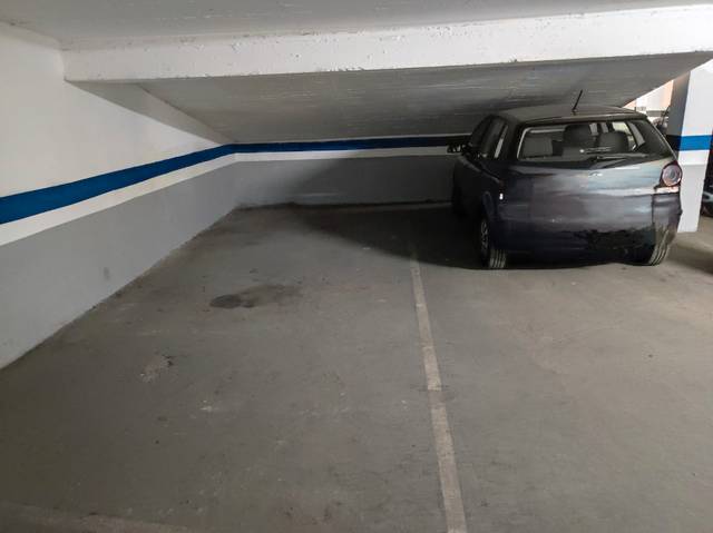 Garaje en Alquiler en Plaça de Molina en Sant Gervasi- Galvany