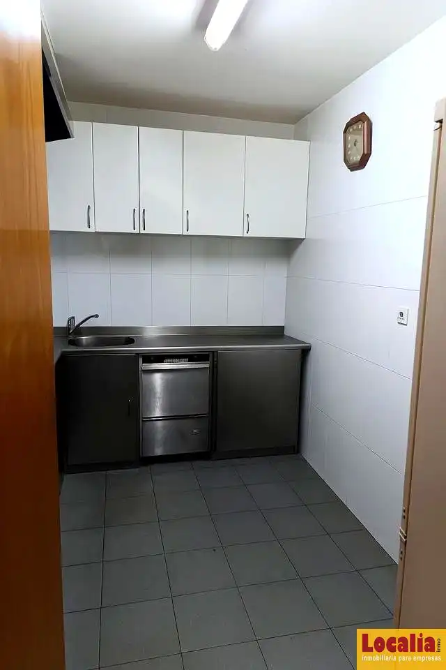 Local comercial en venda a Centro, imagen 5