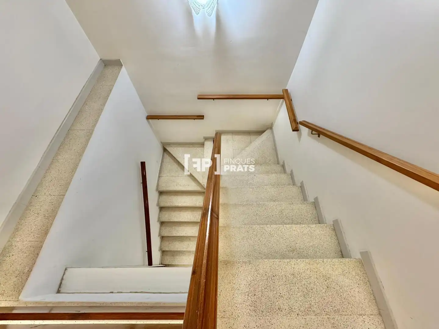 Houses for sale in Albesa  with Air Conditioner and Heating