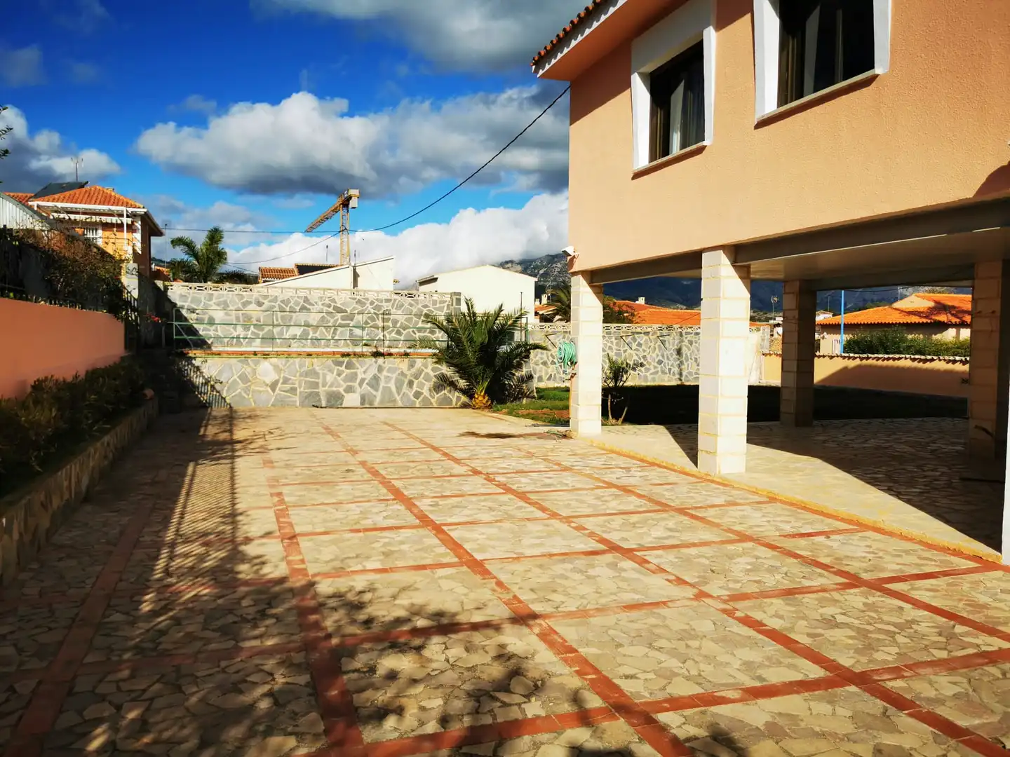 Vista exterior de Casa o chalet de alquiler en Polop con Calefacción, Jardín privado y Terraza