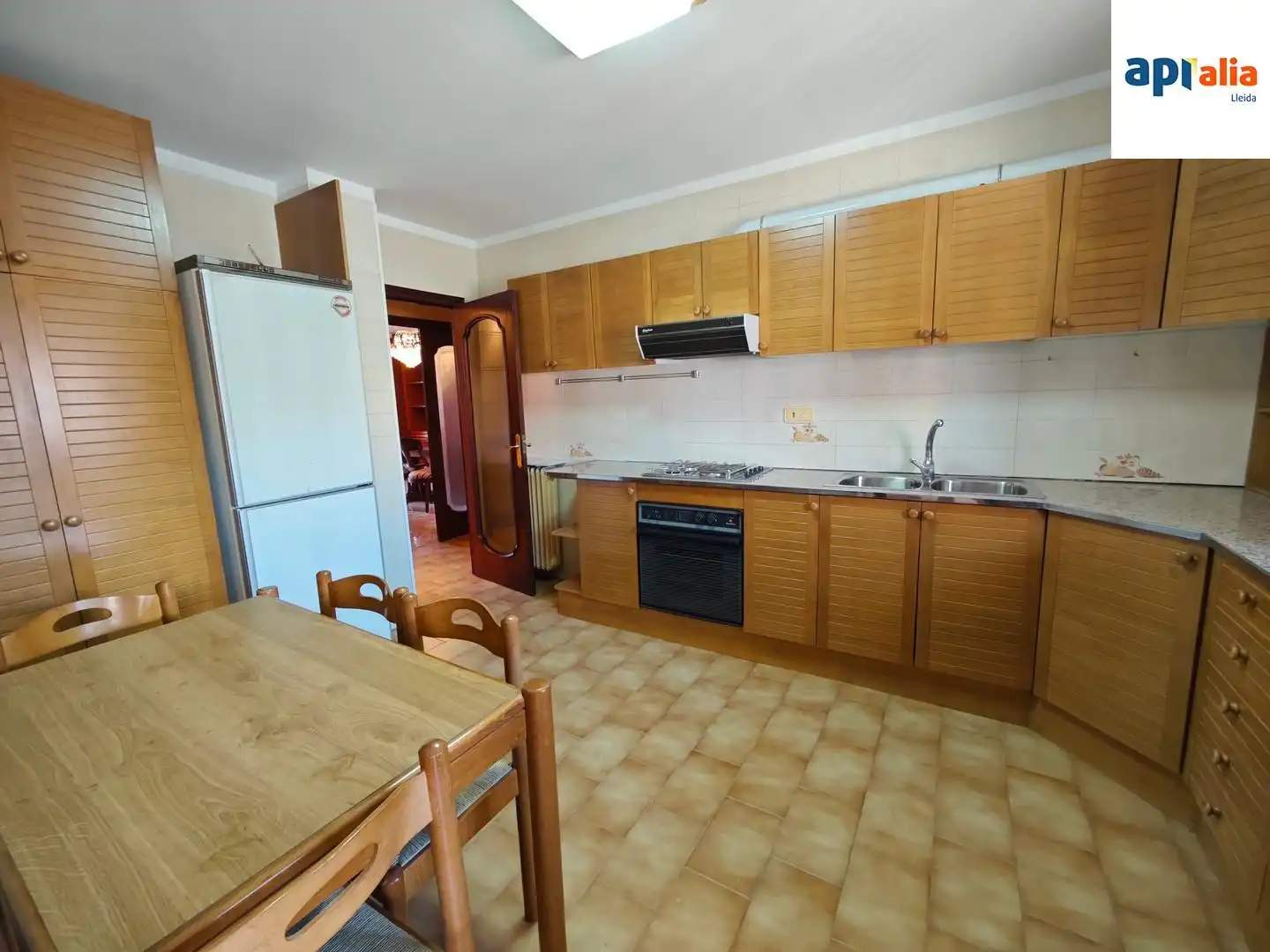 Kitchen of Flat for sale in Lleida  with Air Conditioner, Heating and Storage room