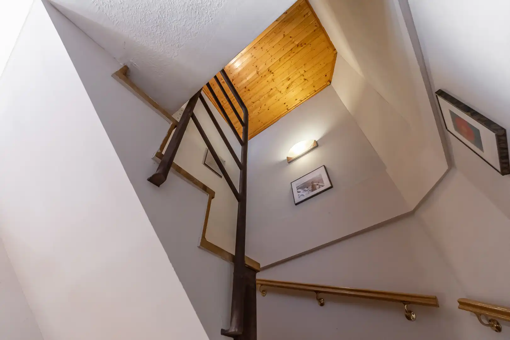 Detached house with pool for sale in Calle Lago Michigan, imagen 53