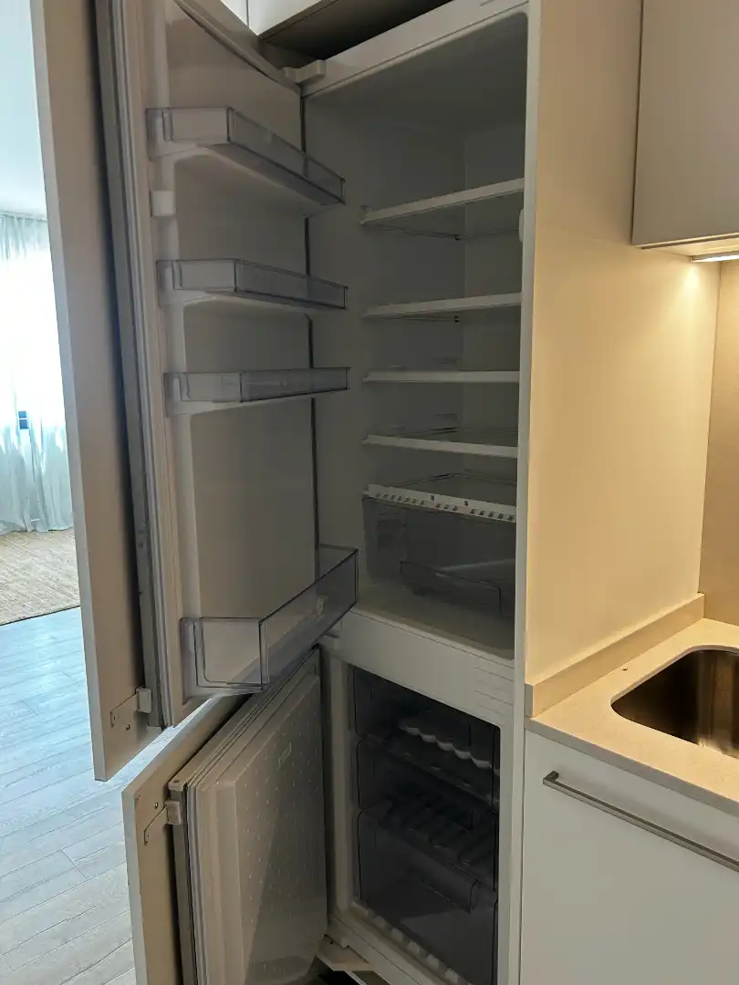 Cuina de Pis de lloguer en Girona amb Aire condicionat, Calefacció i Parquet