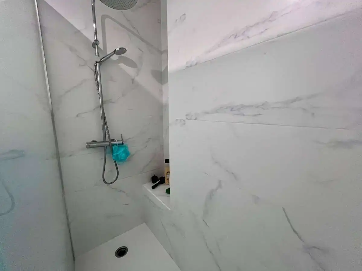 Baño de Piso en venta en Armilla con Balcón