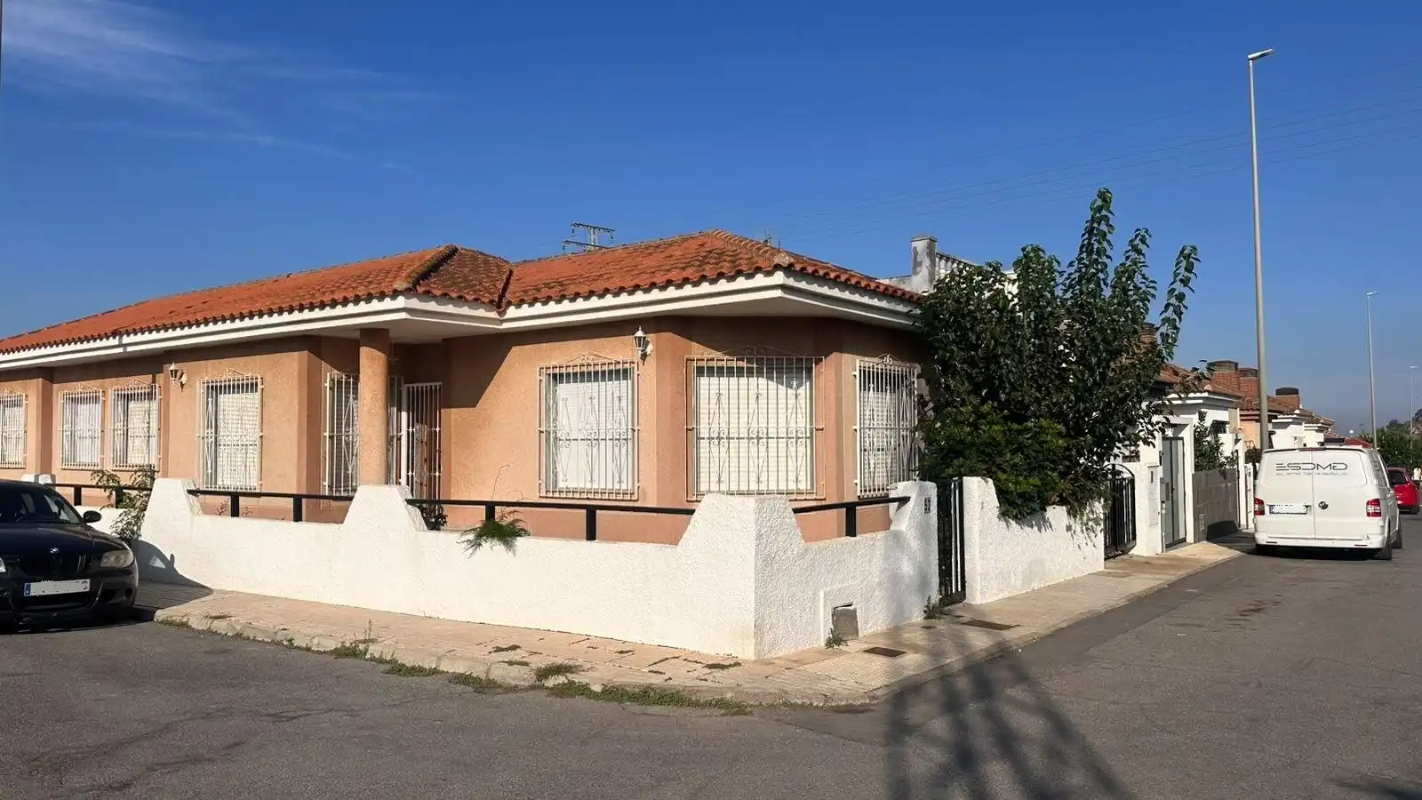 Vista exterior de Casa adosada en venta en La Unión ciudad