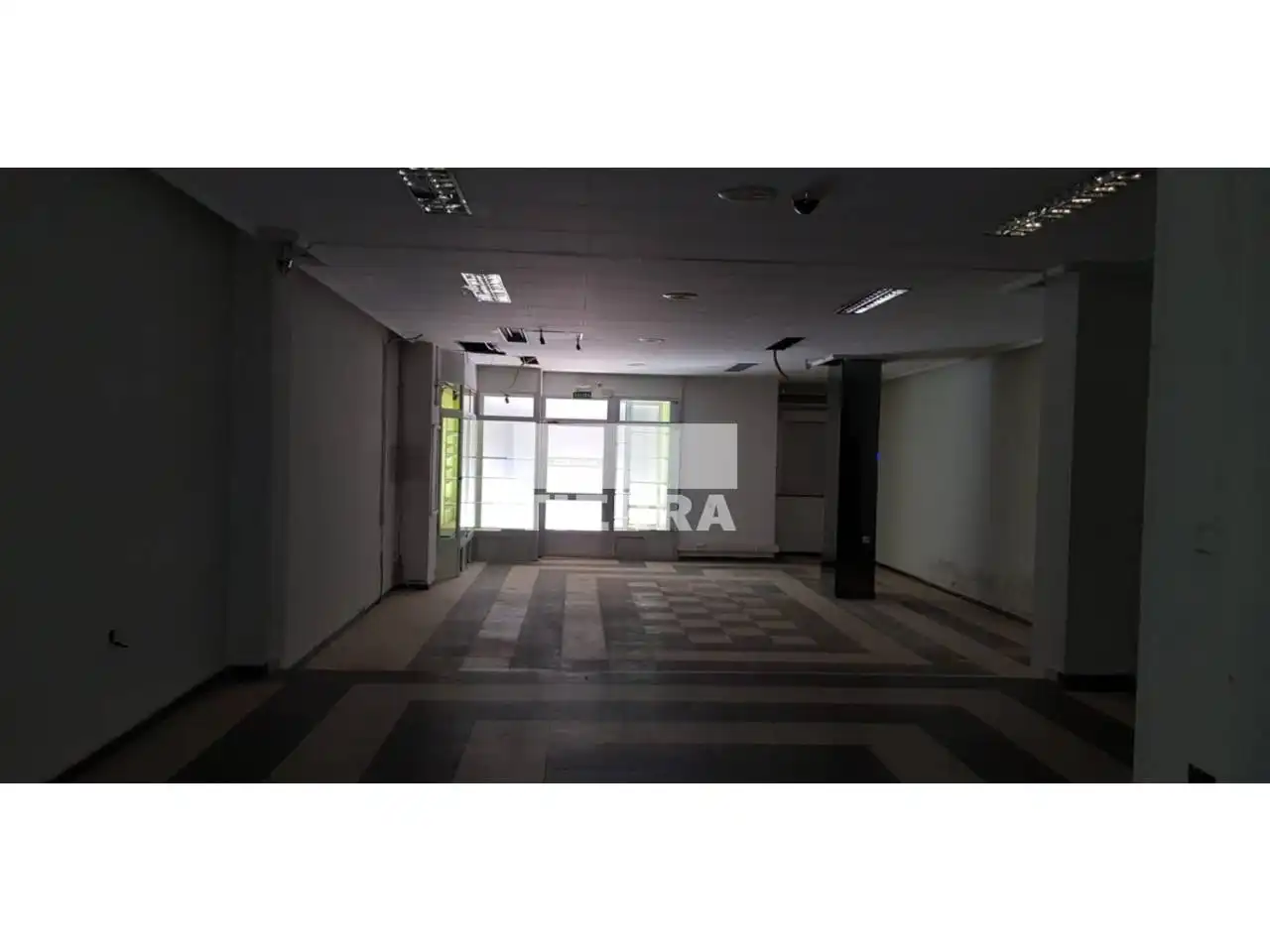 Business premises for sale in Calle Victor Perez, imagen 2