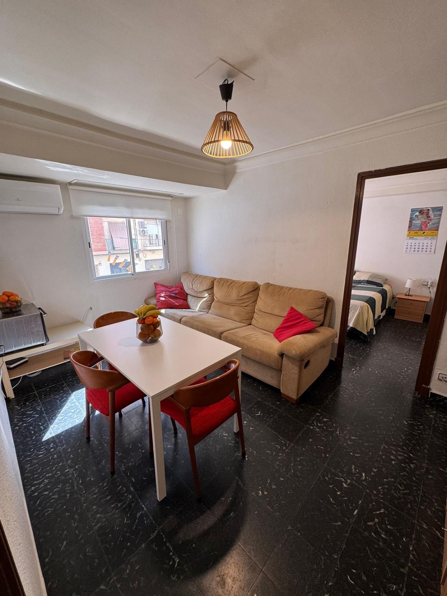 Living room of Flat for sale in  Valencia Capital  with Air Conditioner and Furnished