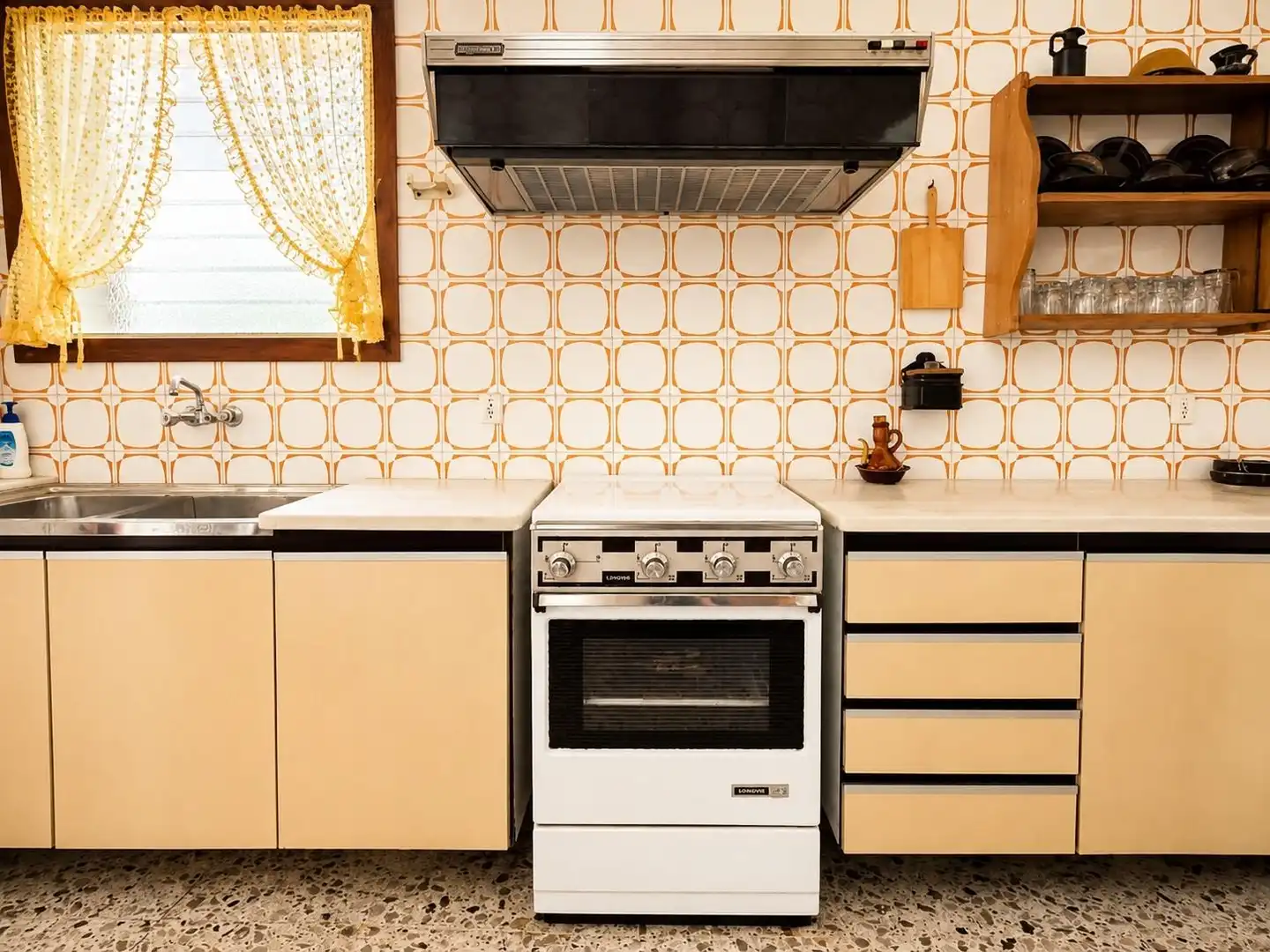 Kitchen of Houses for sale in Lloret de Mar