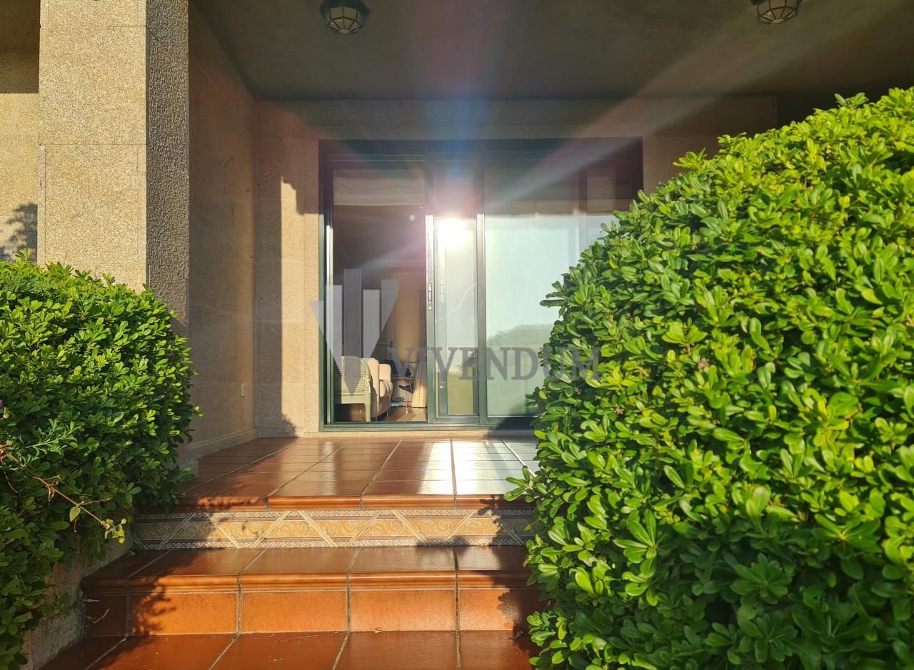 House or chalet for sale in Nigrán  with Heating, Private garden and Terrace
