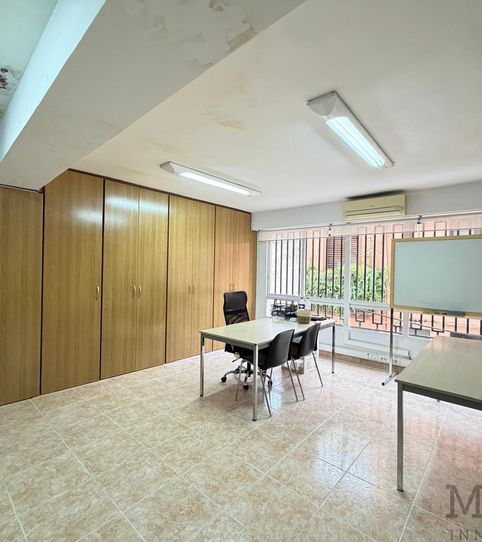 Foto 2 de Oficina en venta en Casco Histórico, Castellón de la Plana / Castelló de la Plana