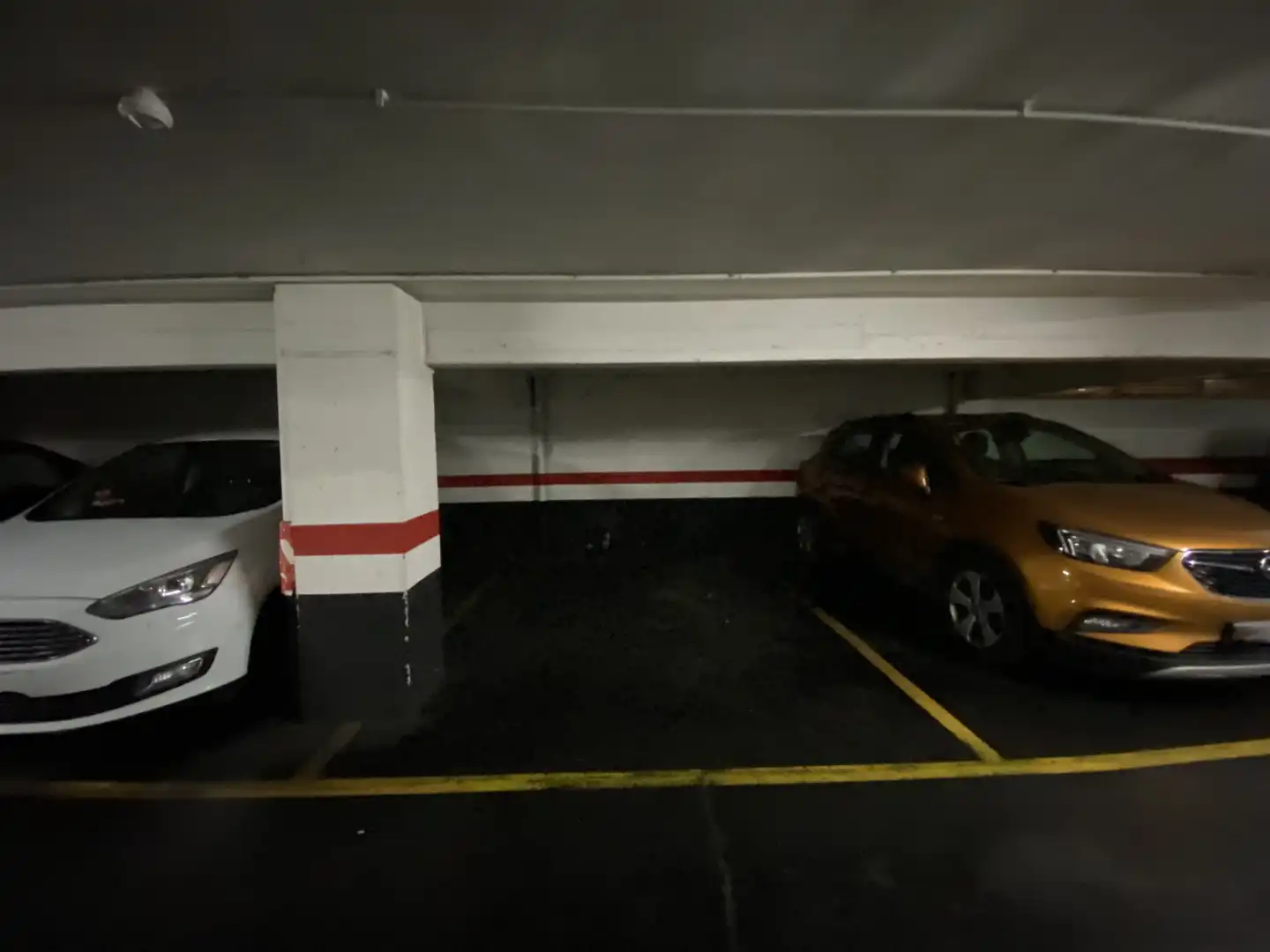 Parking de Piso en venta en Bilbao  con Calefacción, Terraza y Balcón