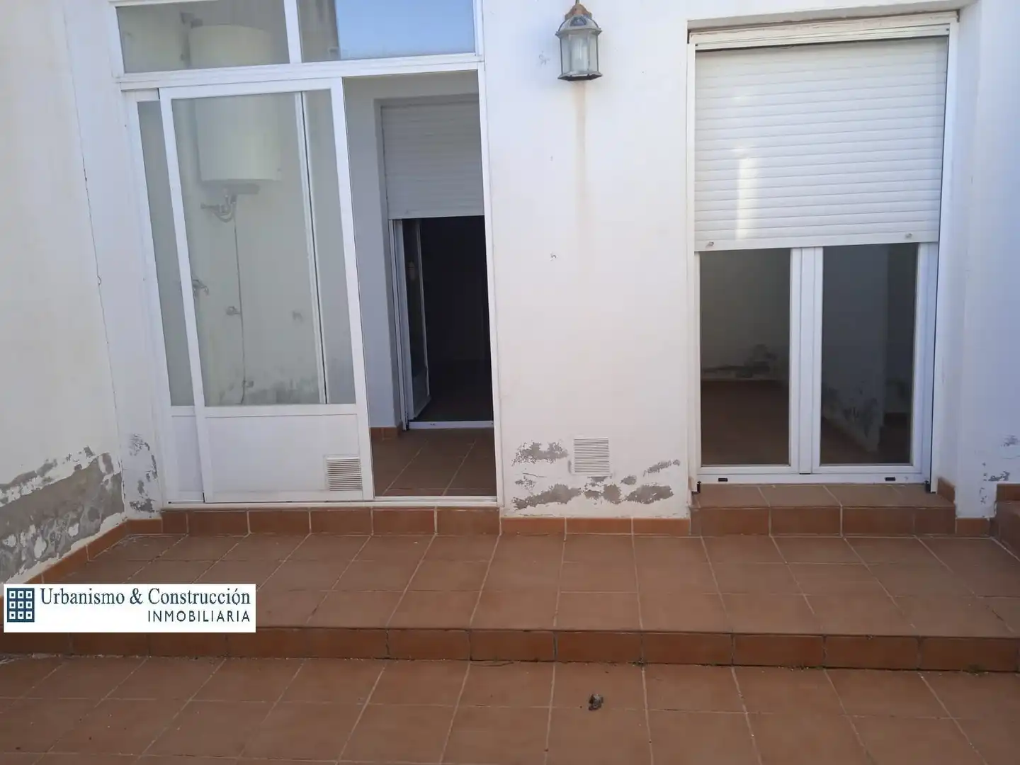 Einfamilien-Reihenhaus zum Verkauf in Piedrabuena mit Klimaanlage, Parkett und Terrasse