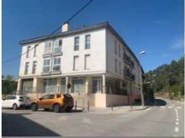 Local comercial en venta en C/ La Bauma