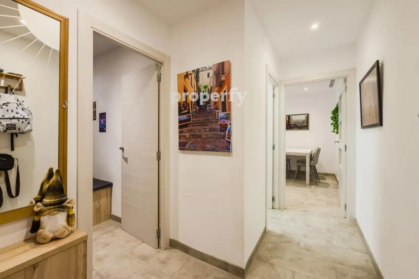 Piso en venta en Provença, El Camp de l'Arpa del Clot