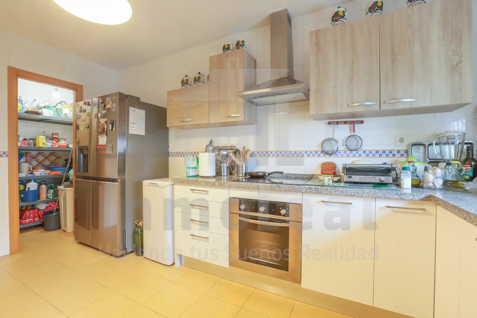 Kitchen of Detached homes for sale in Huévar del Aljarafe  with Air Conditioner, Private garden and Terrace