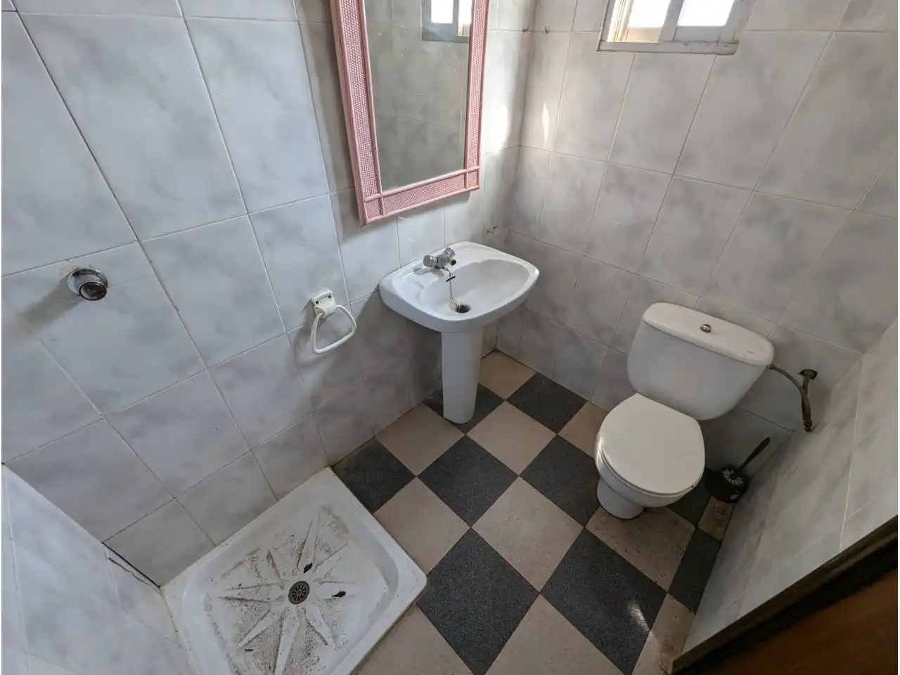 Baño de Finca rústica en venta en Caudete con Jardín privado y Piscina