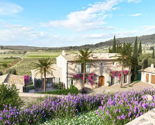 Vista exterior de Casa o xalet en venda en Venta del Moro amb Aire condicionat, Calefacció i Jardí privat