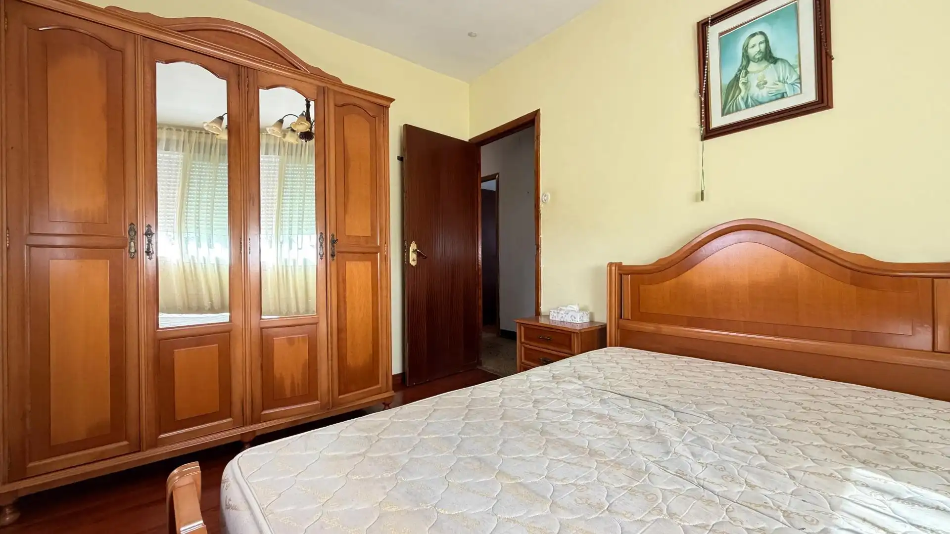 Dormitori de Casa o xalet en venda en Salceda de Caselas amb Calefacció, Traster i Moblat