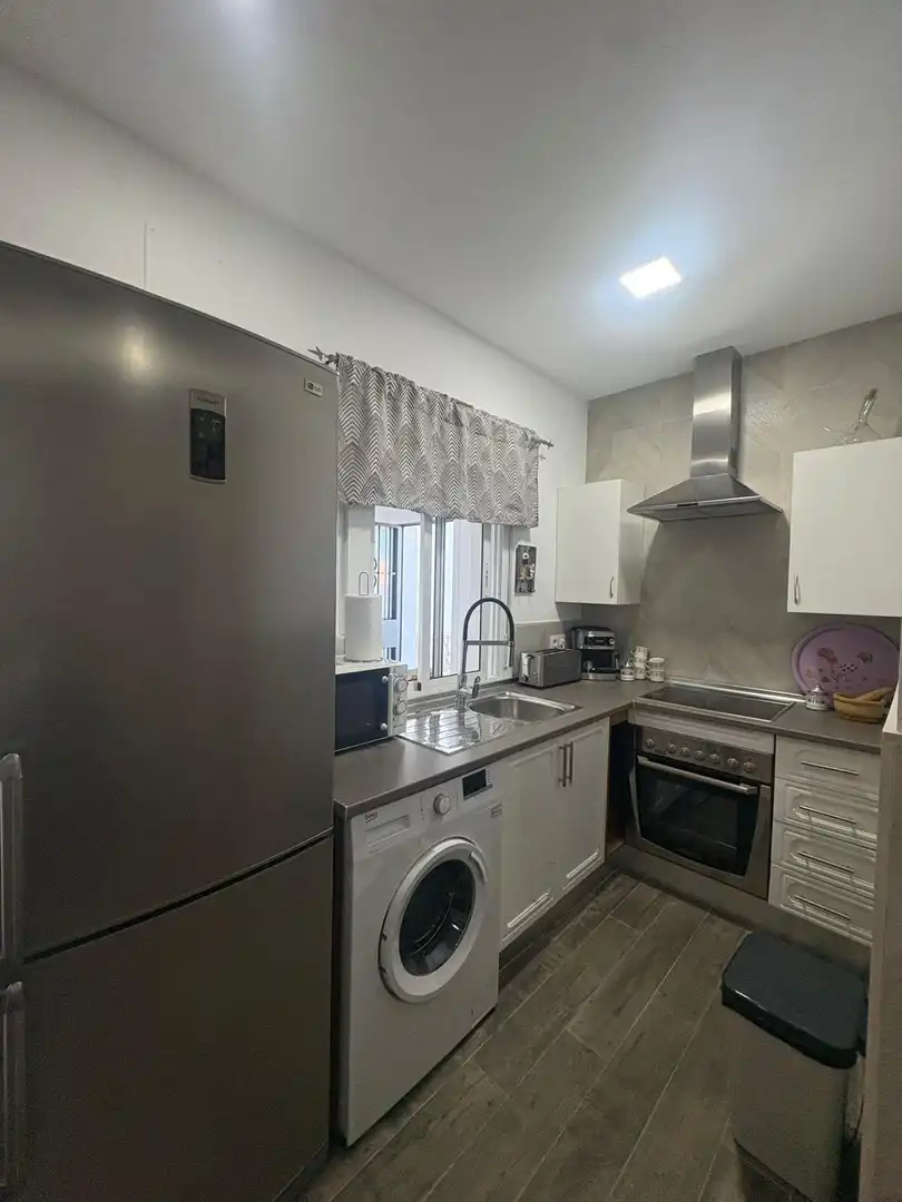 Cocina de Casa o chalet de alquiler en Chiclana de la Frontera con Aire acondicionado, Jardín privado y Piscina