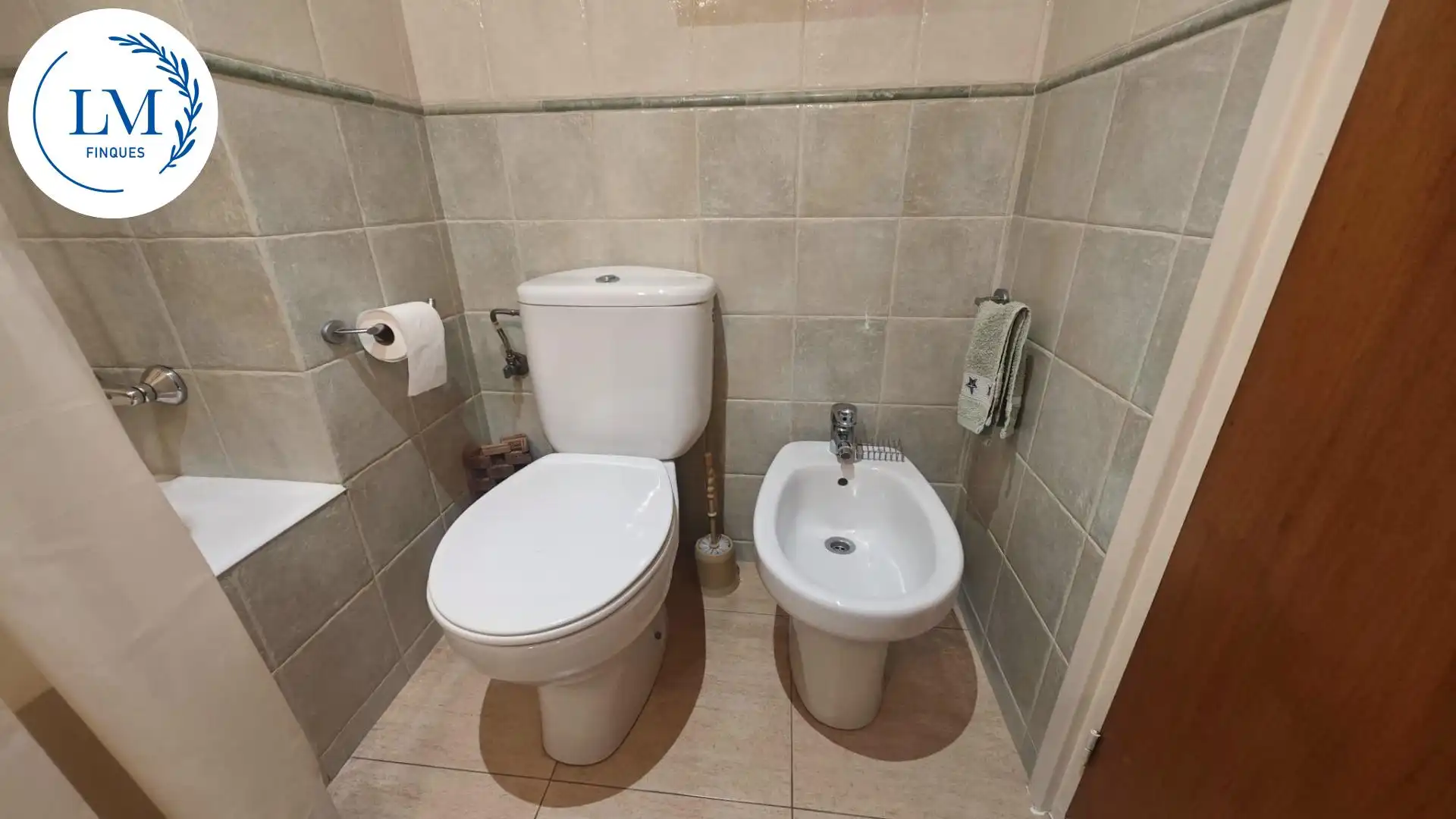 Baño de Piso en venta en Vilanova i la Geltrú con Aire acondicionado, Calefacción y Terraza