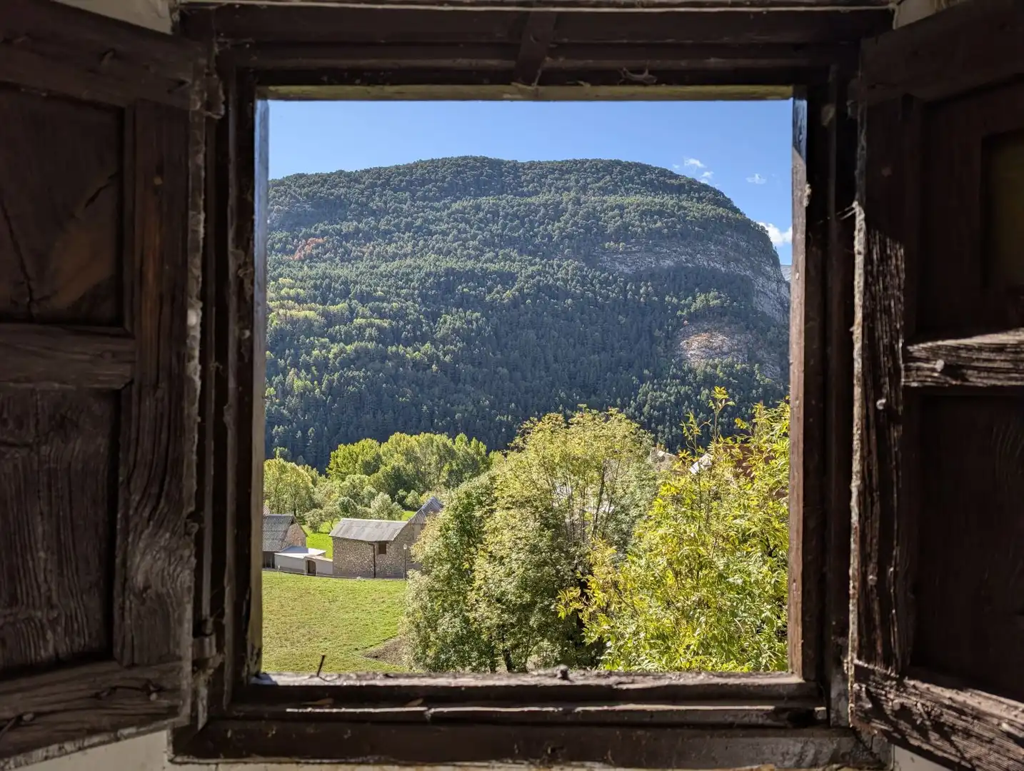 Vista exterior de Casa o chalet en venta en Tella-Sin, Huesca