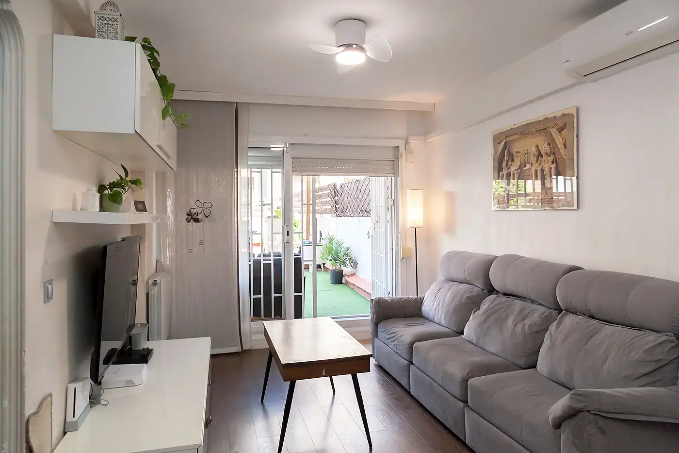 Sala de estar de Piso en venta en Barcelona con Aire acondicionado, Calefacción y Terraza
