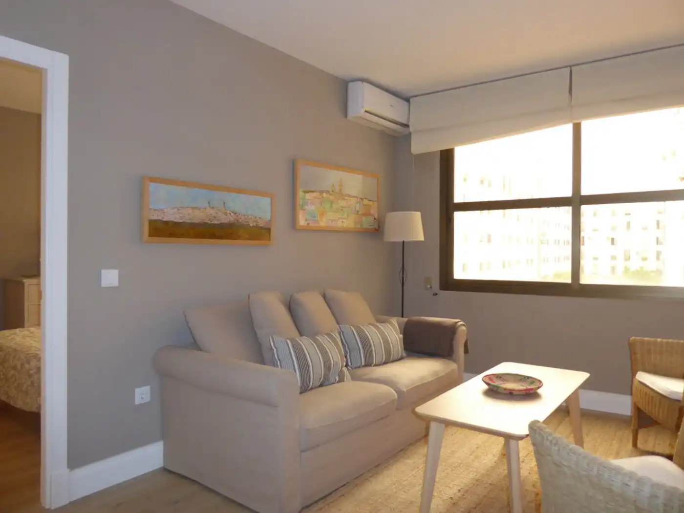 Living room of Apartments for rent in Jerez de la Frontera  with Air Conditioner and Parquet flooring