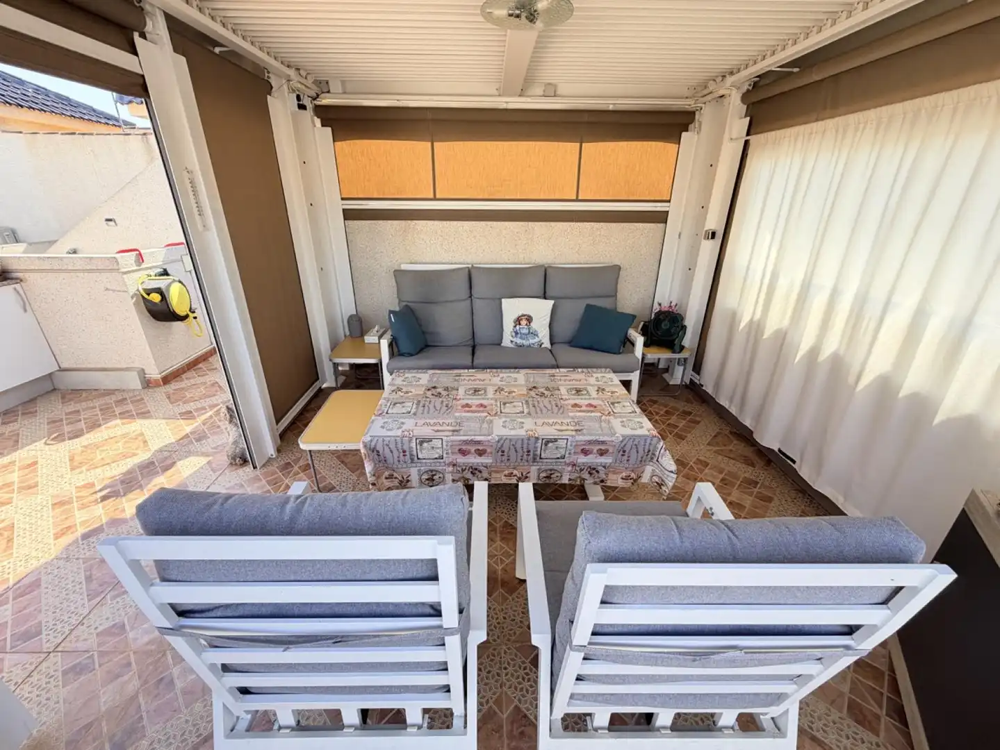 Terrasse von Einfamilien-Reihenhaus zum Verkauf in Zaragoza