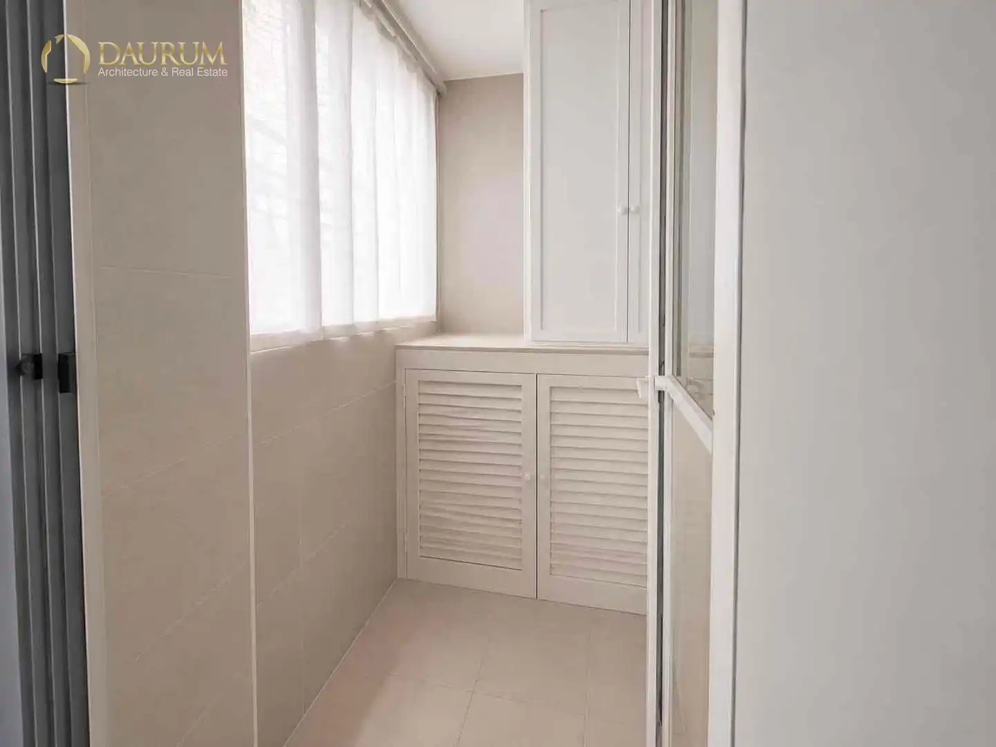 Balcony of Flat for sale in Sevilla  with Air Conditioner, Heating and Swimming Pool