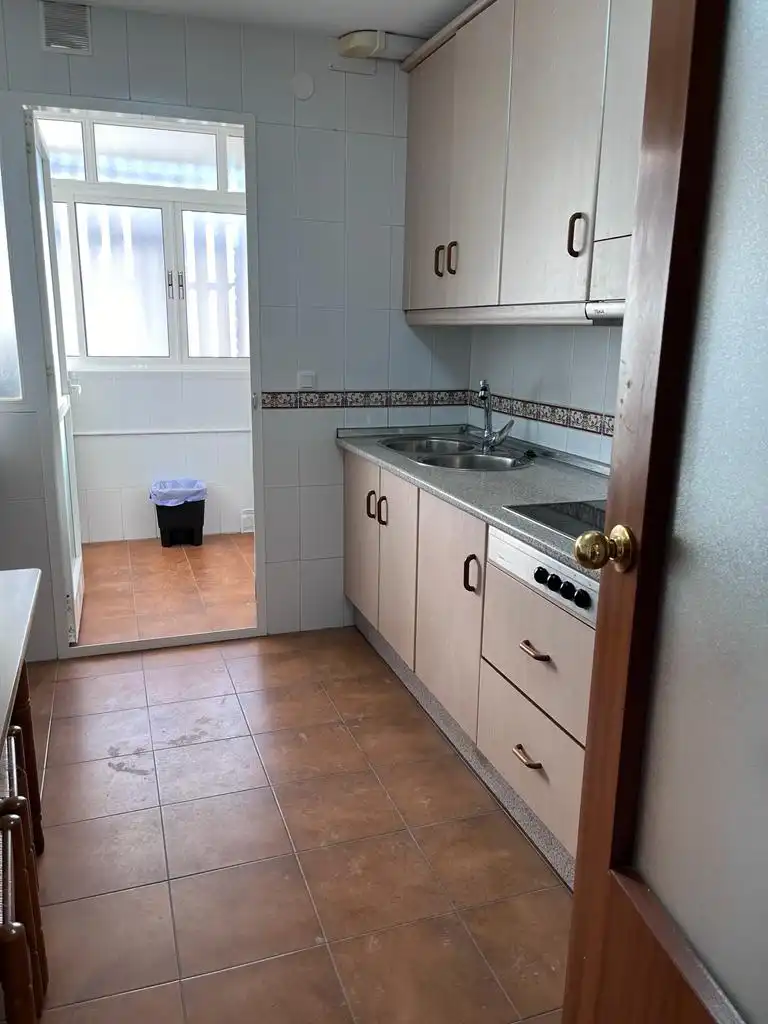 Appartamento con ascensore in affitto a Paseo Maritimo Antonio Machado, imagen 9