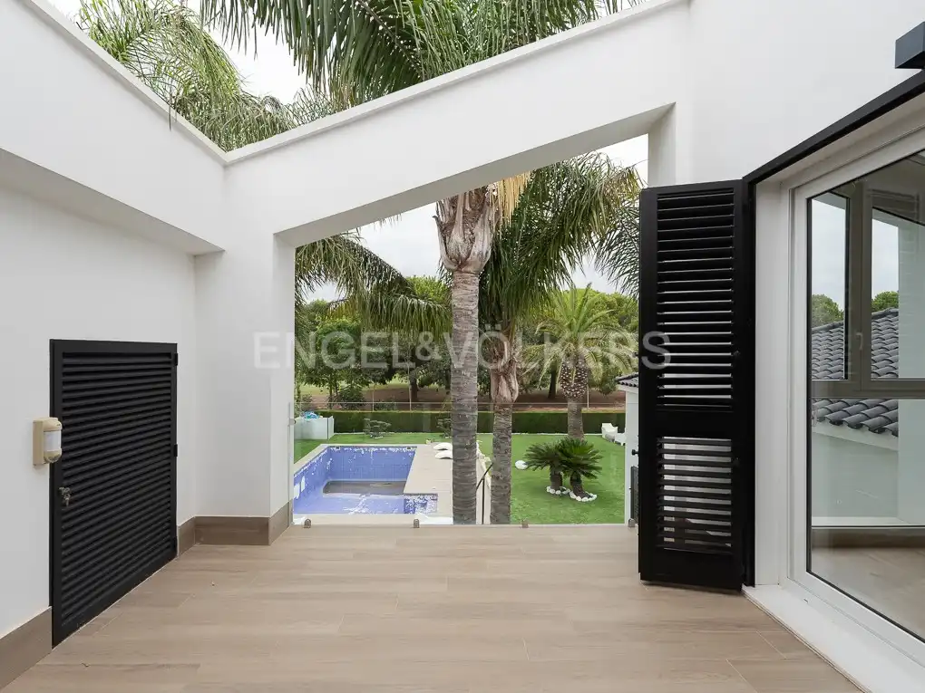 Terrace of Houses for rent in Bétera  with Air Conditioner, Heating and Private garden