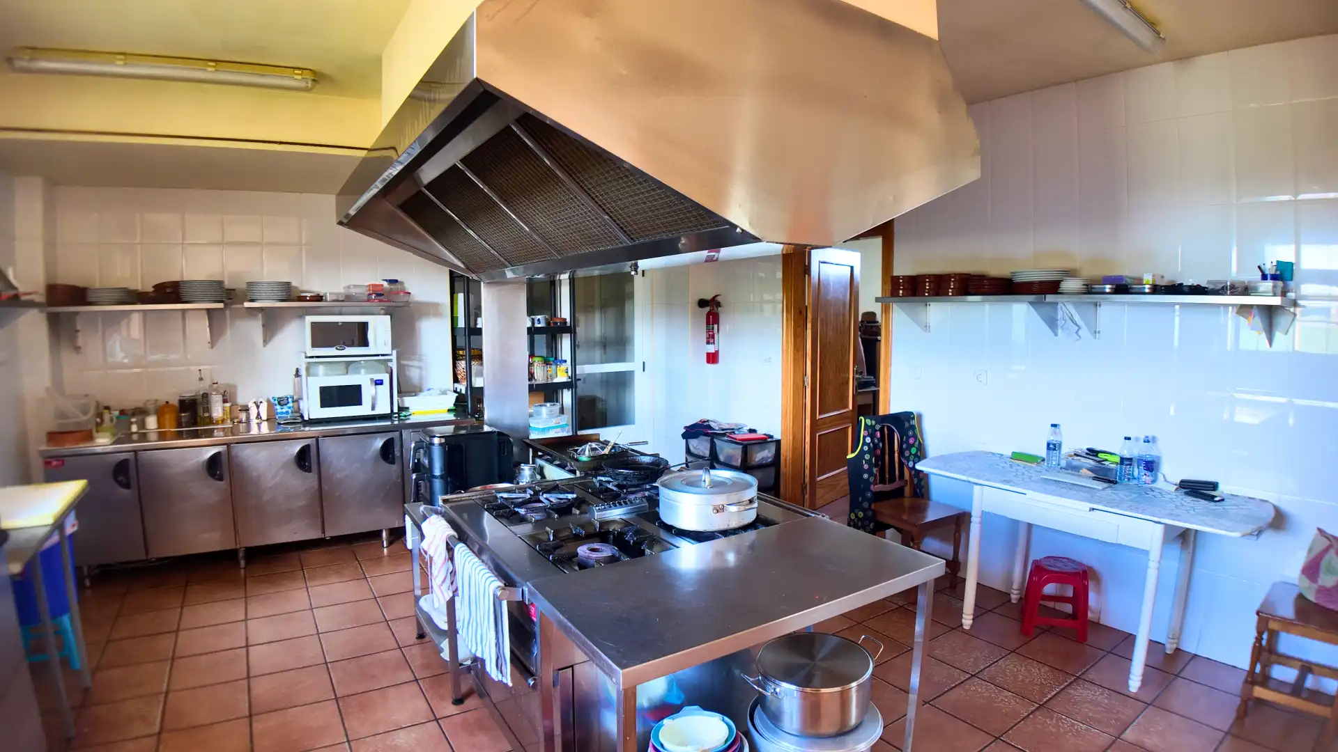 Kitchen of Commercial properties for sale in Báscones de Ojeda  with Heating and Furnished