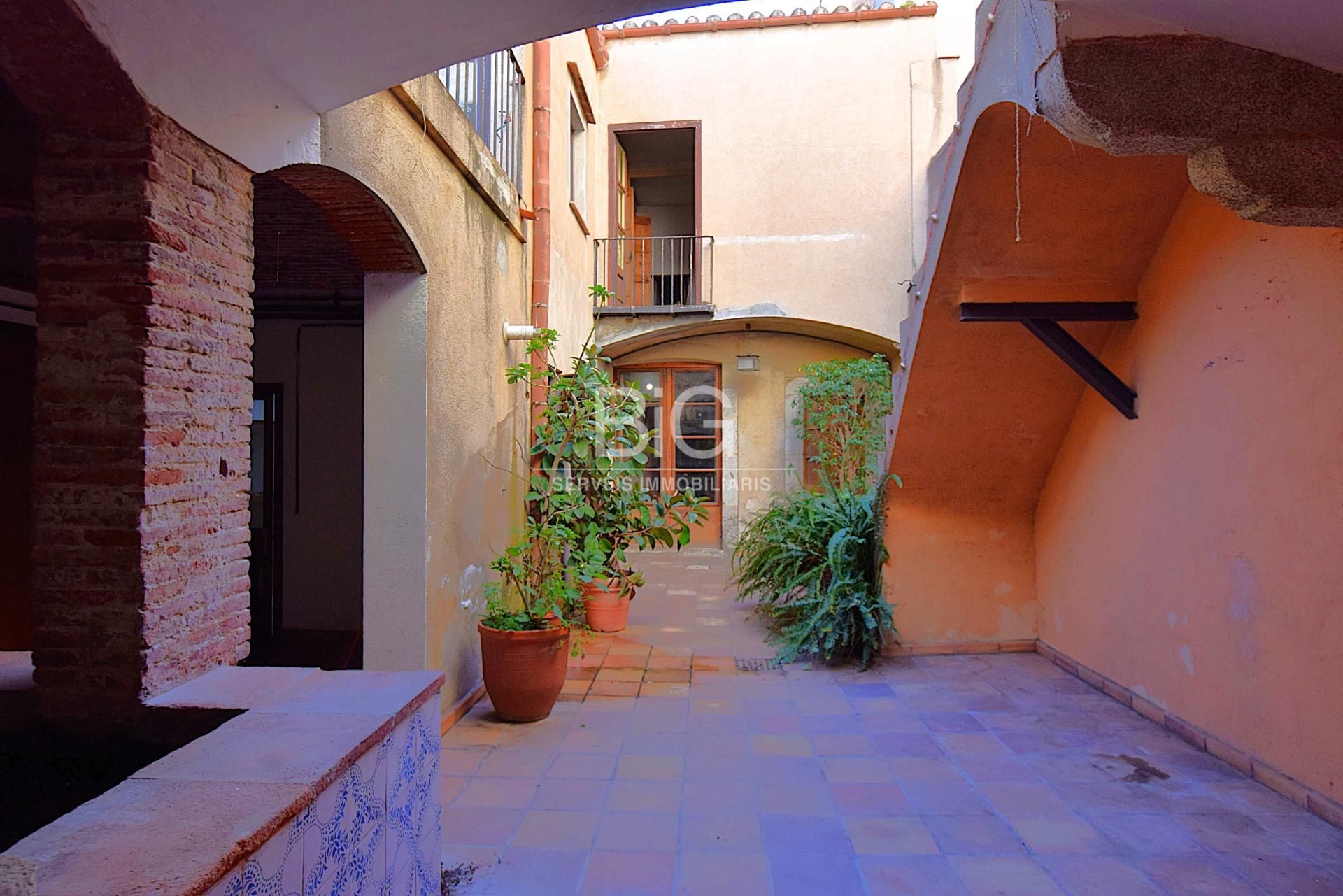 Jardí de Casa o xalet en venda en Mataró amb Jardí privat, Terrassa i Traster