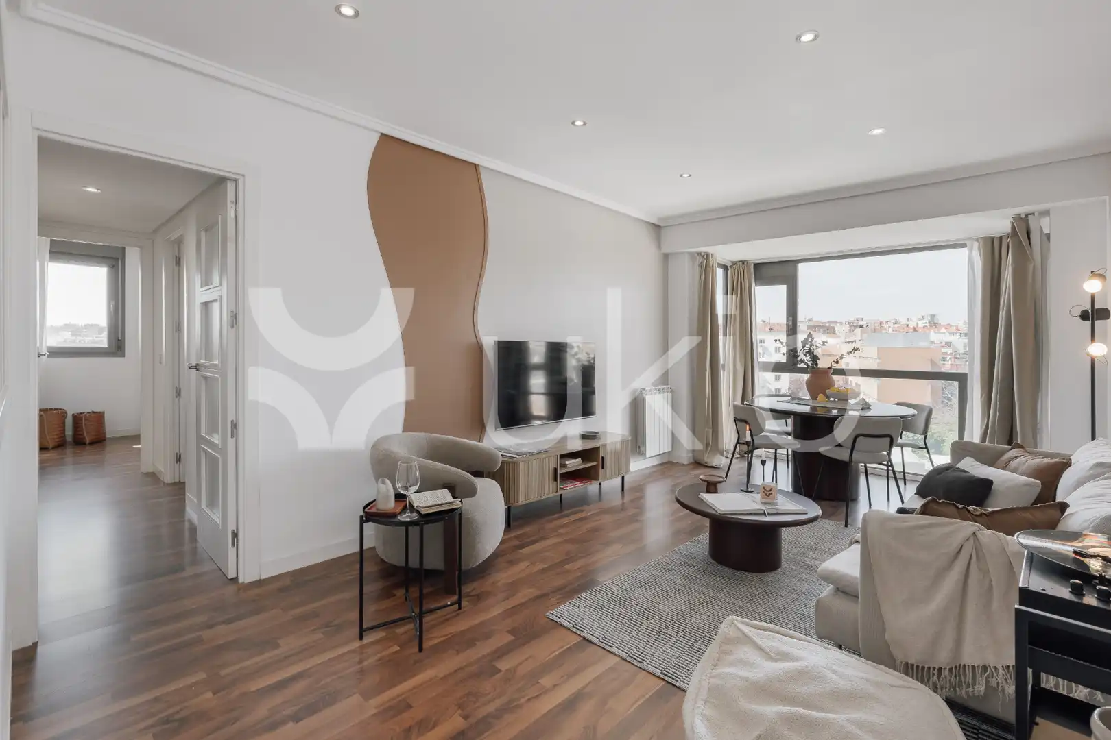 Sala de estar de Apartamento de alquiler en Madrid con Aire acondicionado, Calefacción y Amueblado