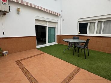 Rez-de-chaussée avec ascenseur à vendre à Avenida - Divina Pastora - Plaza de Toros