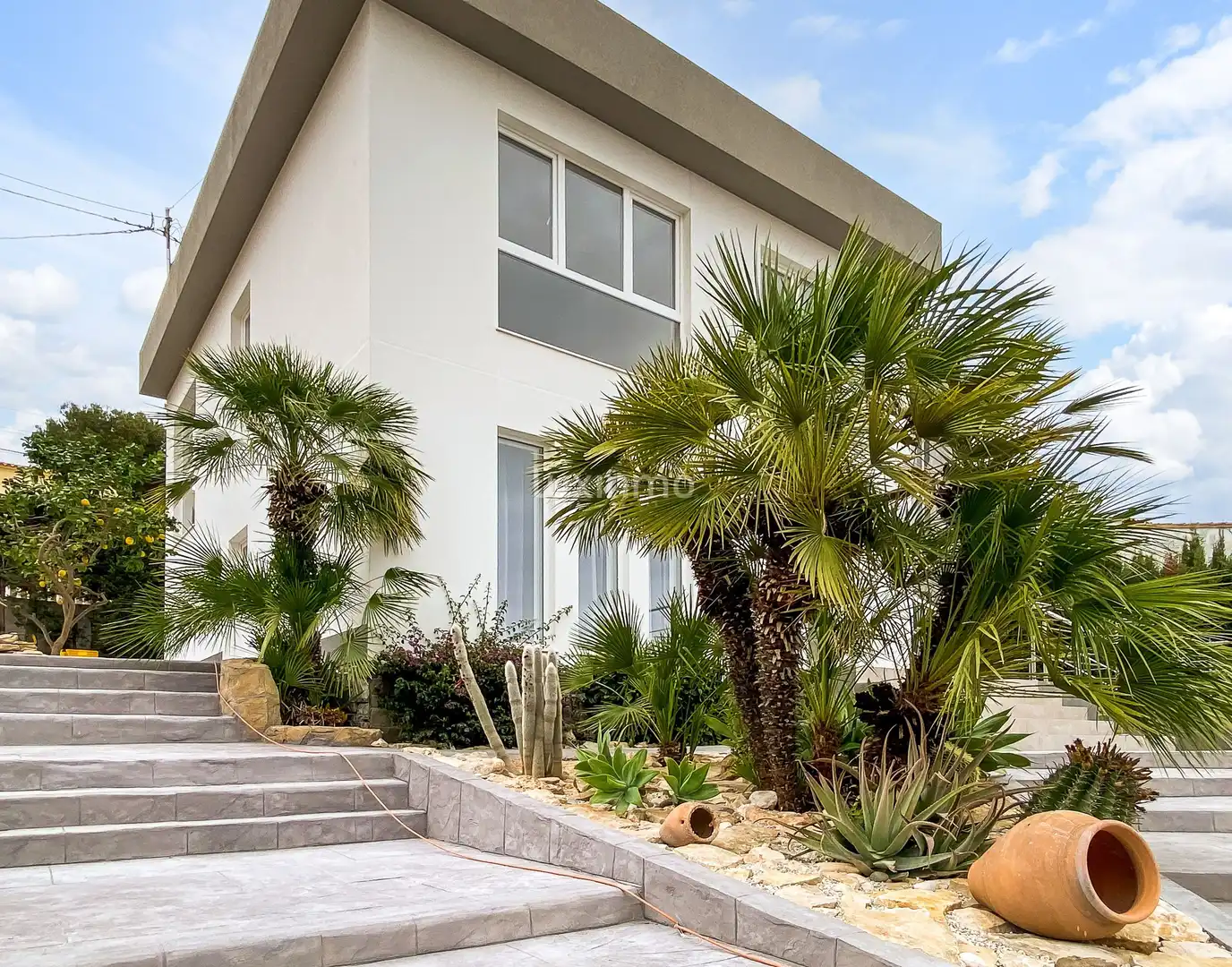 Detached house with pool for sale in Carrió - La Merced - Los Pinos