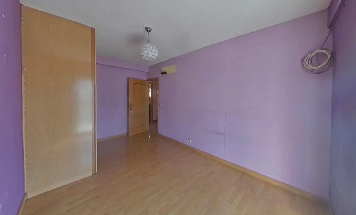 Dormitori de Pis en venda en Coslada amb Parquet i Balcó