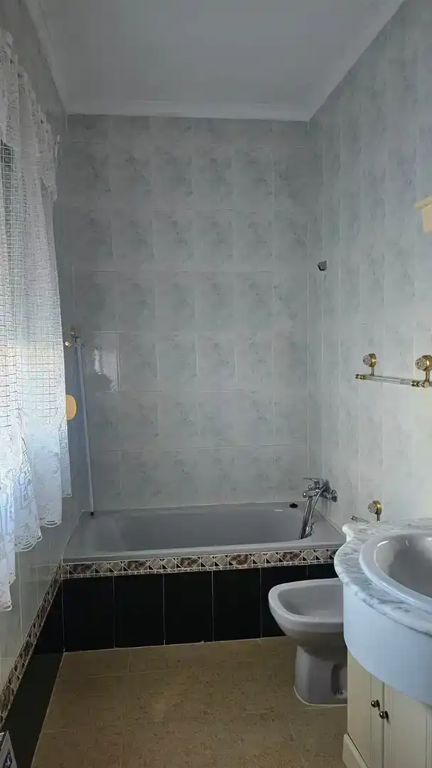 Baño de Piso de alquiler en Cortegana, Huelva