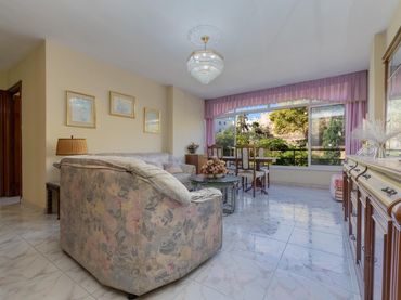 Apartament amb ascensor en venda a Marbella Centro
