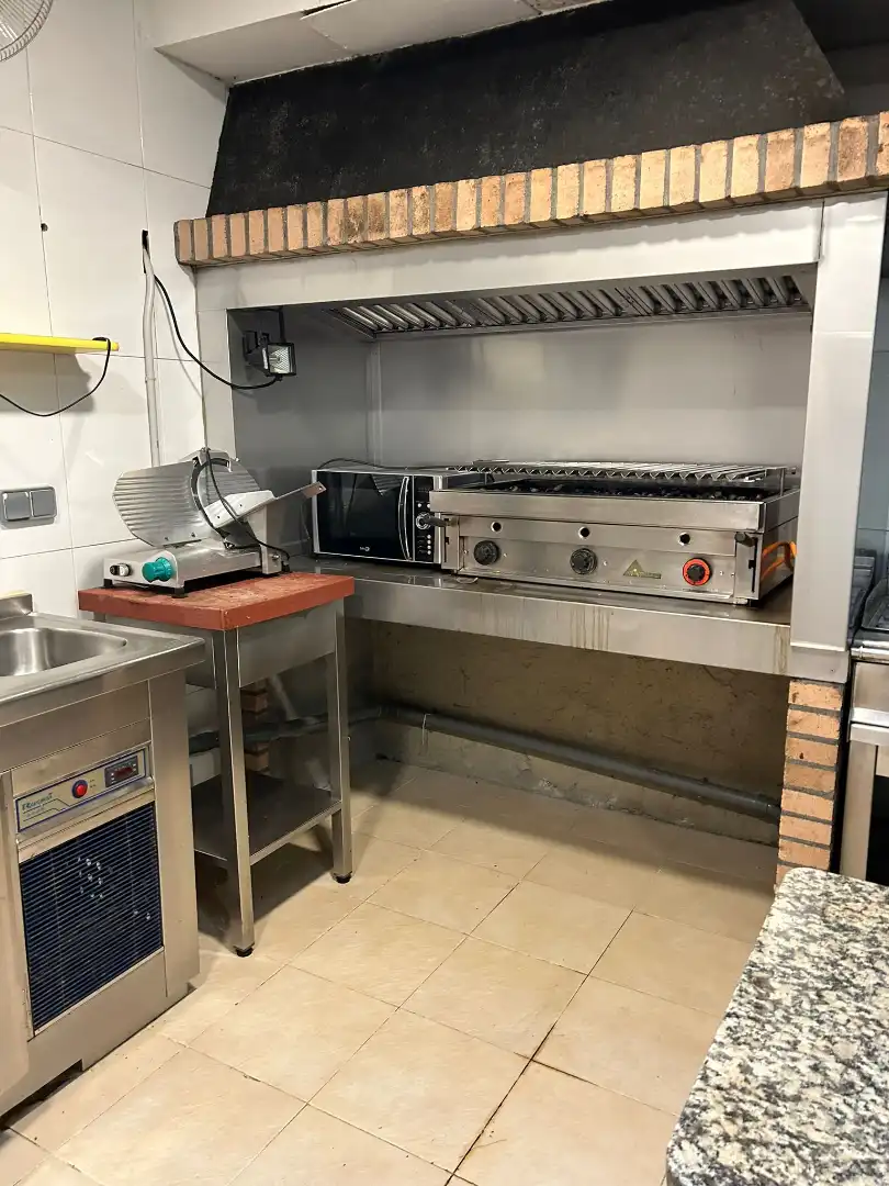 Locale commerciale in affitto a Lugar Ribas, imagen 12