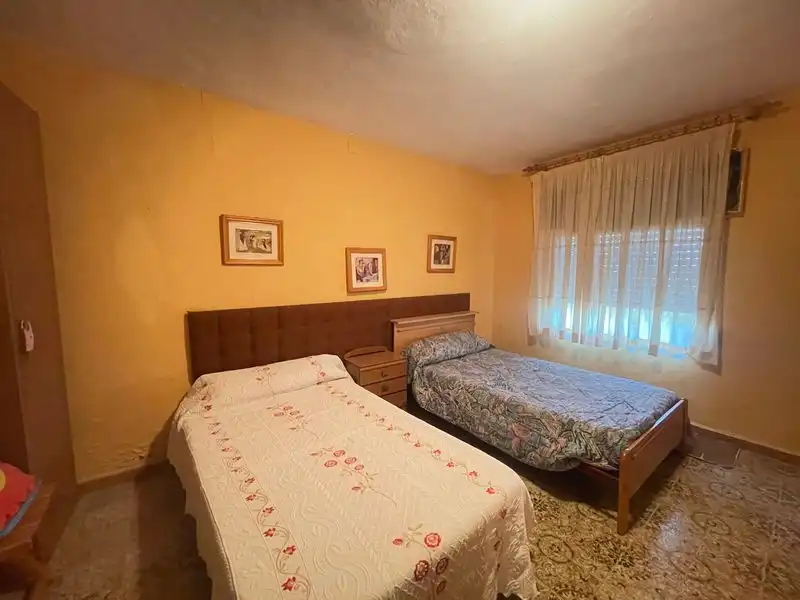 Schlafzimmer von Haus oder Chalet zum Verkauf in Turís mit Privatgarten, Terrasse und Abstellraum