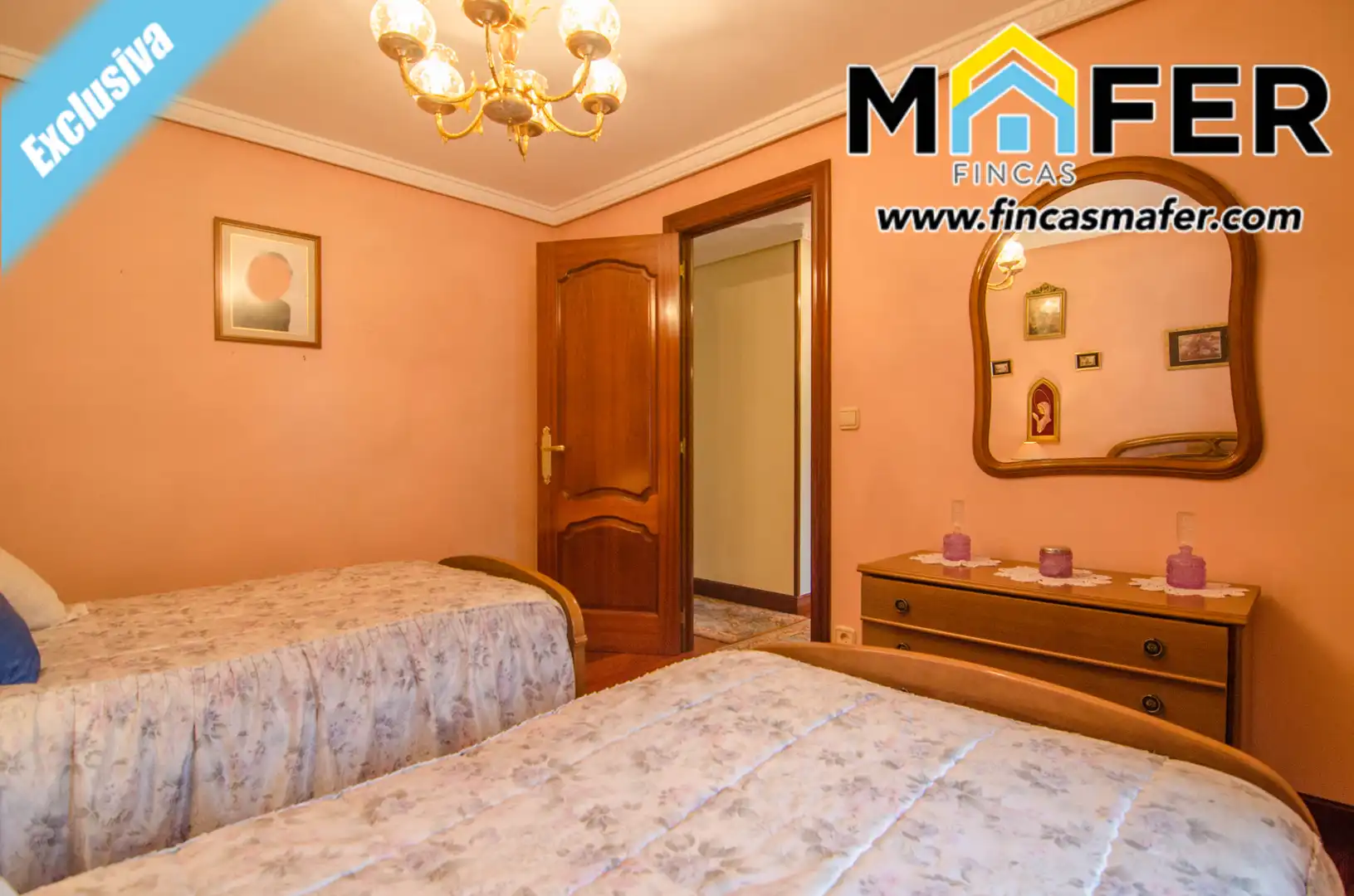 Habitación de Casa adosada en venta en Ruesga con Calefacción, Parquet y Balcón